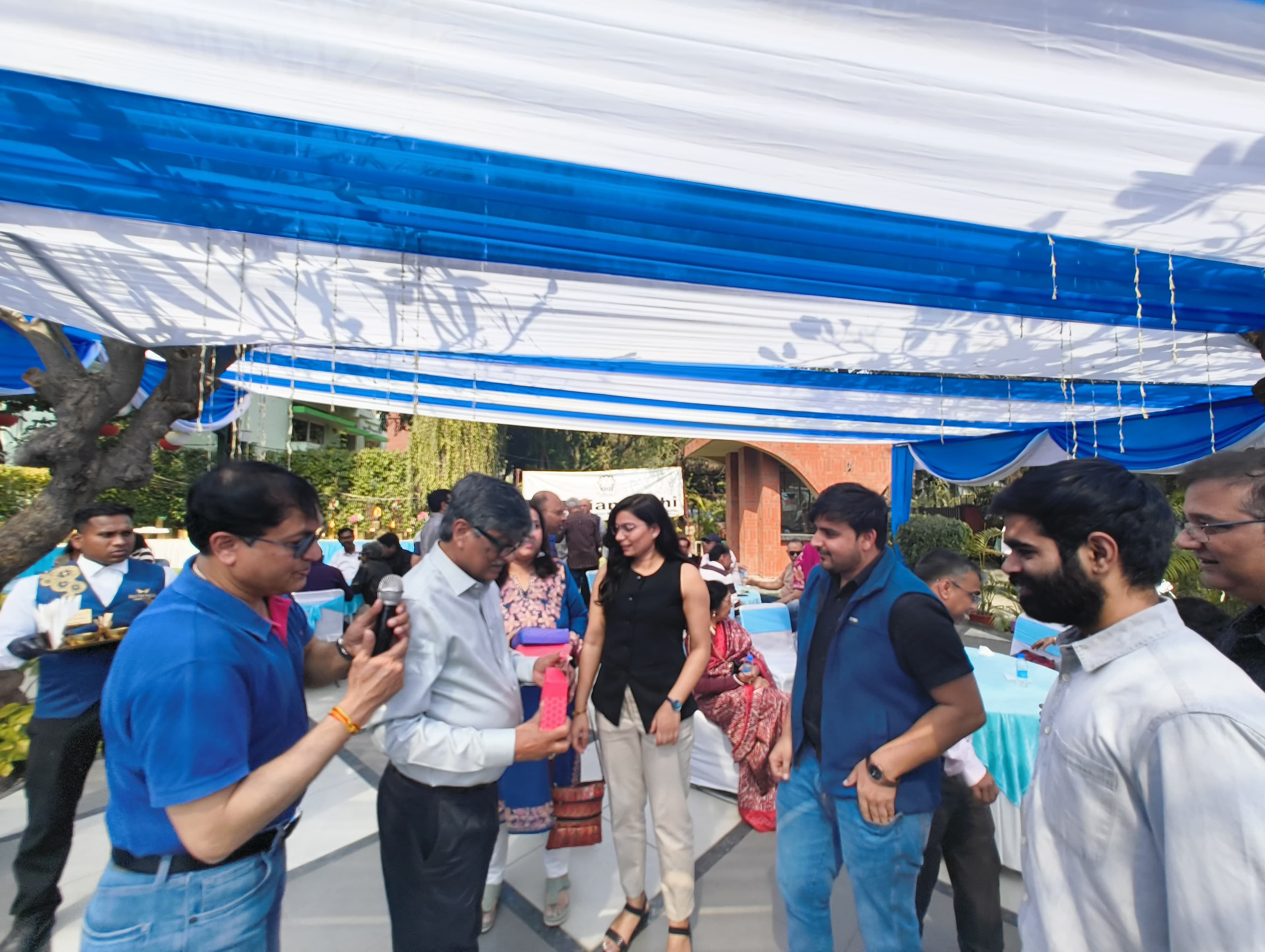 Alumni event photo 6